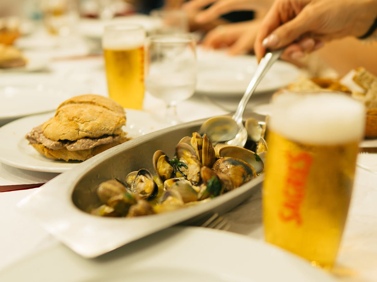 Enjoy what Lisbon has to offer - Image 24