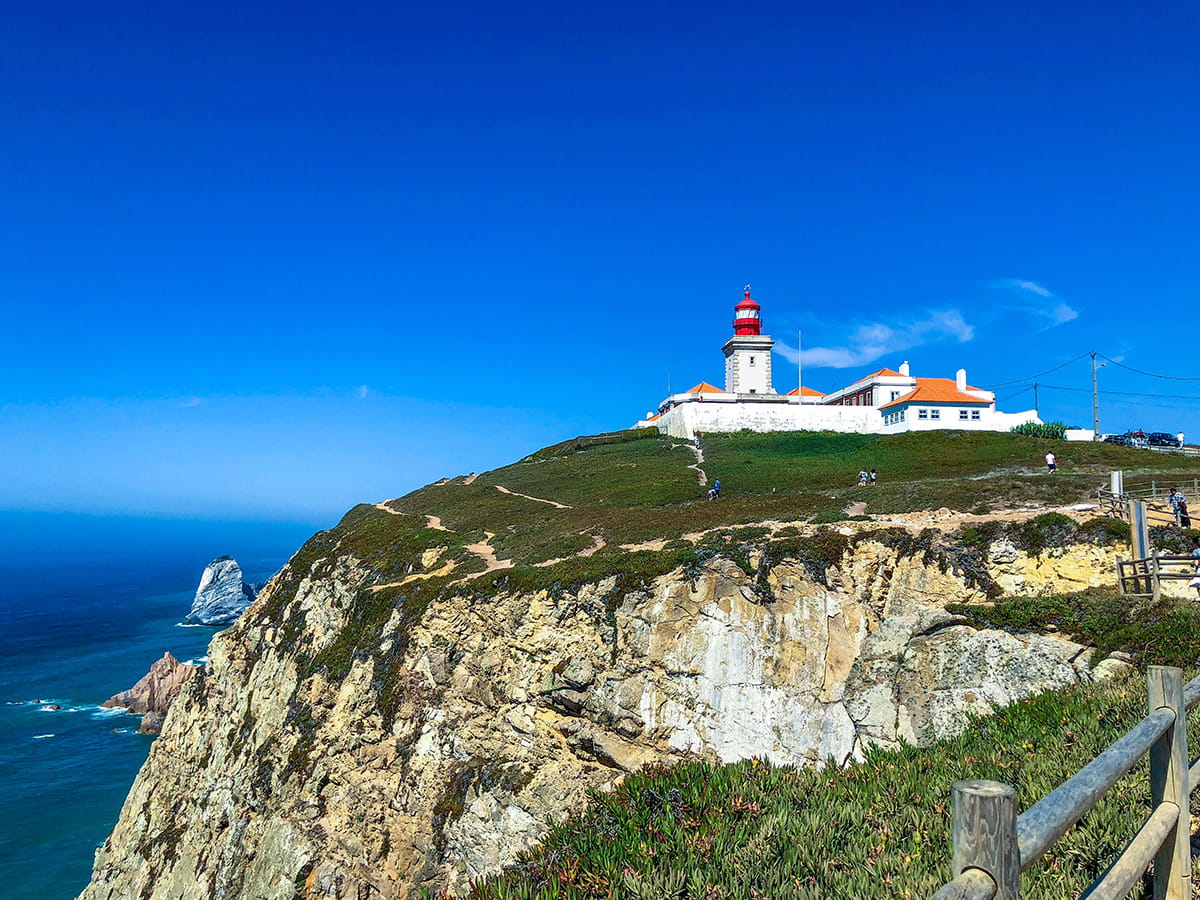 A Magical Day Between Palaces, Cliffs & Coastline - Image 7
